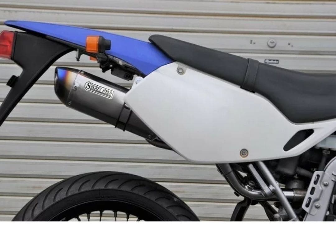 スリップオンマフラー異形サイレンサーブルーKLX125マフラー