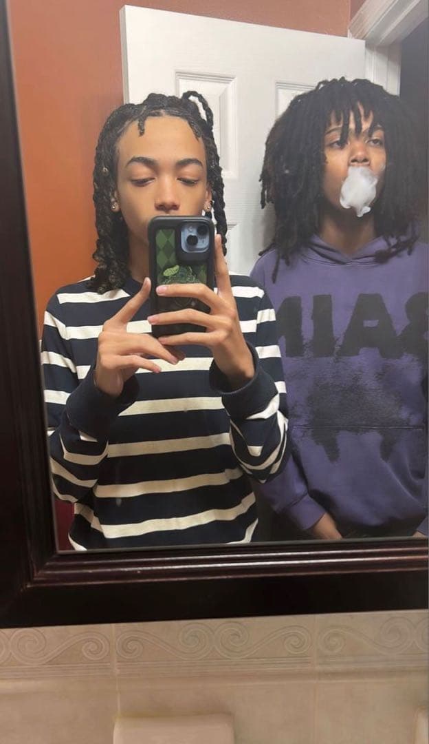 BAIN tシャツ nettspend、yhapojj着用