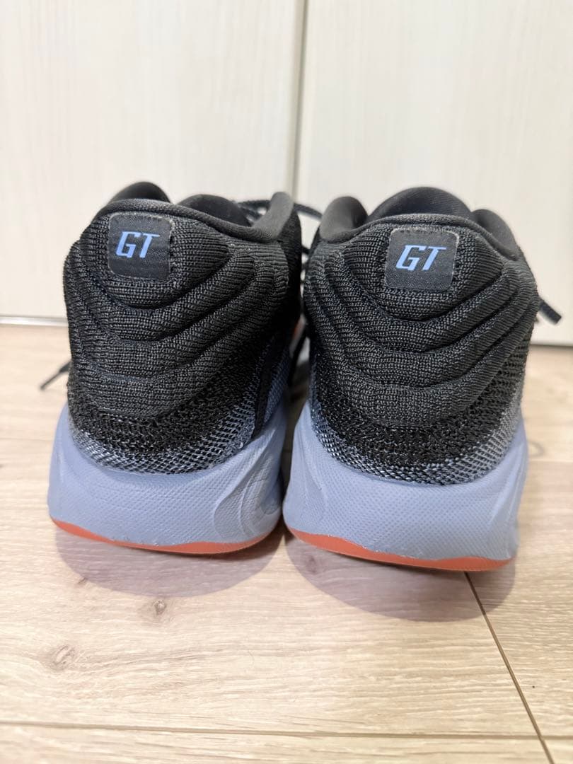 Nike G.T. hustle3 GTハッスル3 27.5