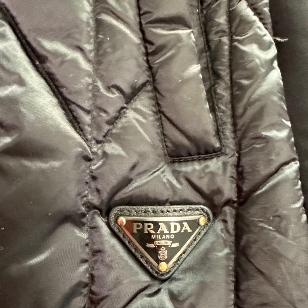 PRADA ブラック キルティングダウンベスト サイズ38