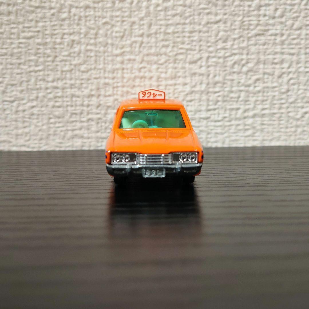 TOMICA　トミカ　日産セドリック　タクシー　箱付き