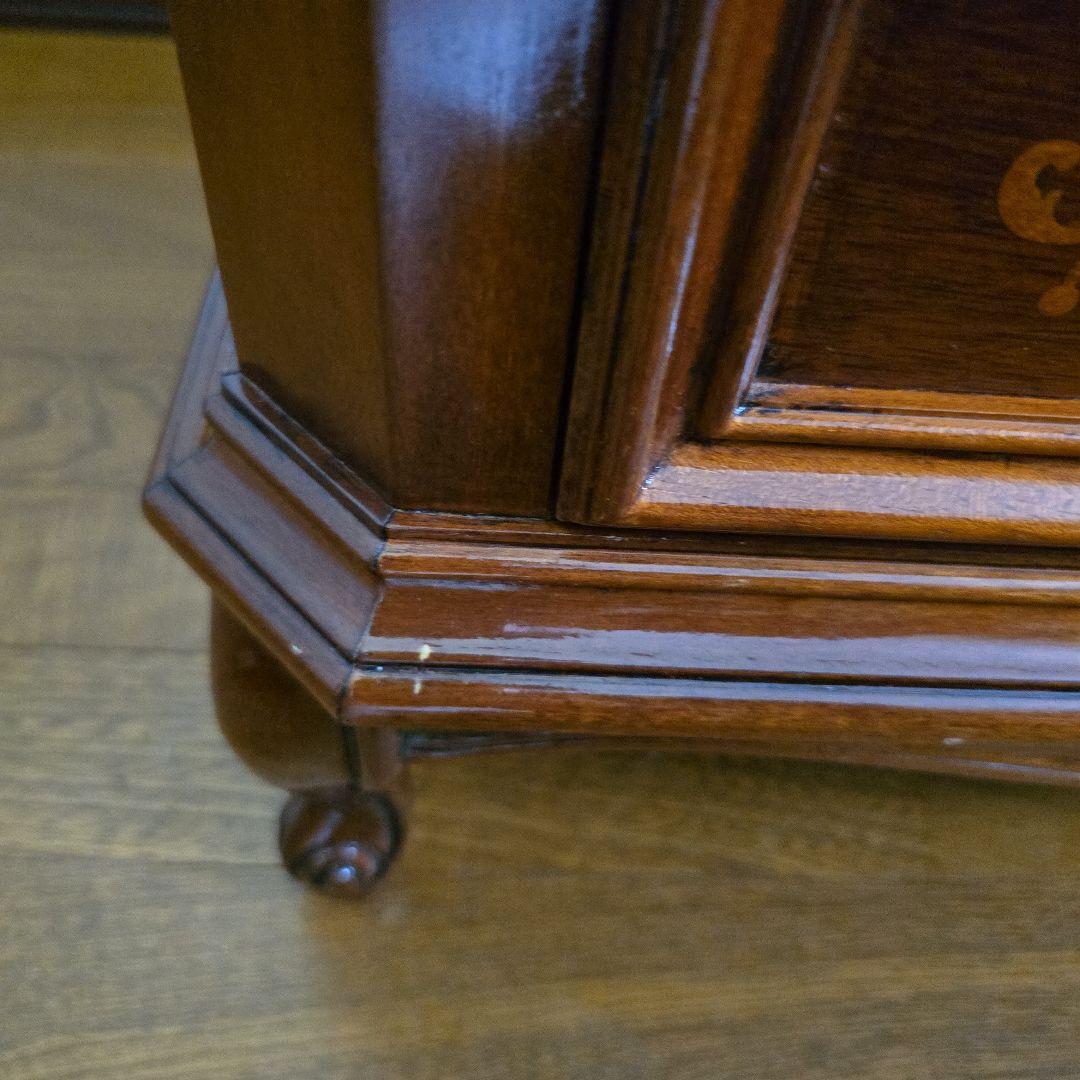 アッティカ　チェスト　三段　イタリア　象嵌　家具　猫足