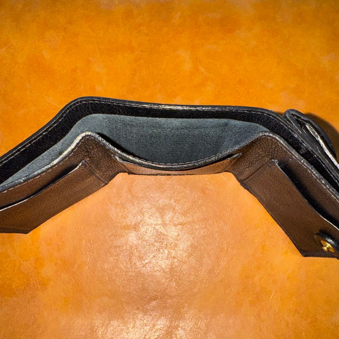 イルビゾンテ　三つ折り財布　ブラック