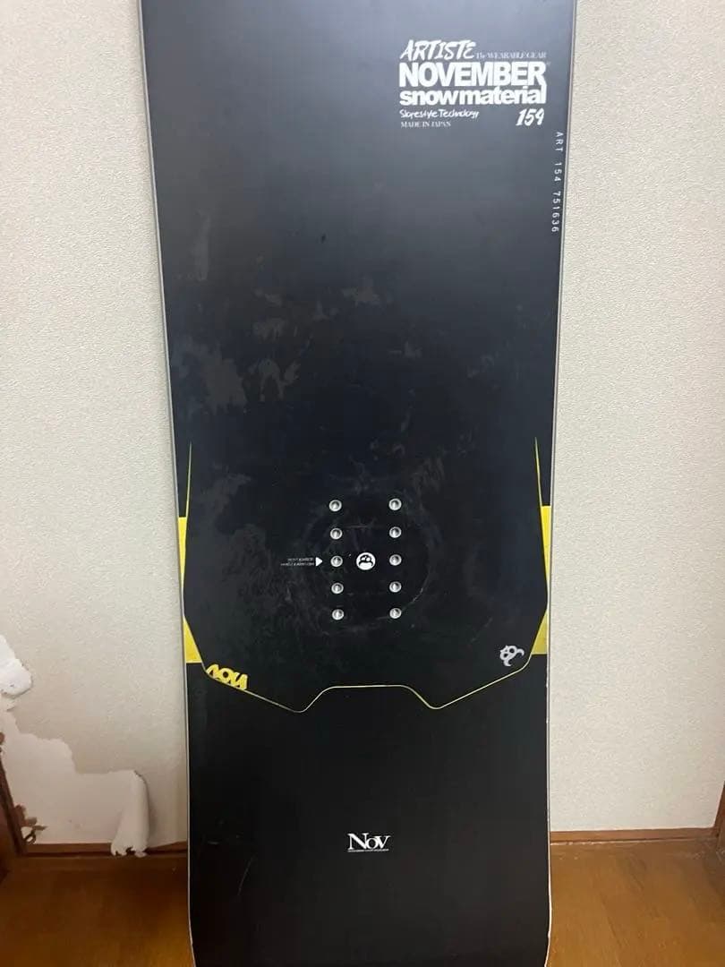 NOVEMBER ARTISTE 154cm 17-18スノーボード