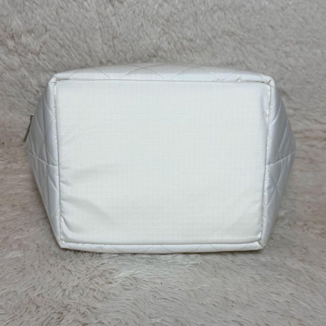 LeSportsac 50周年記念 神崎惠コラボ トートバッグ メレンゲホワイト