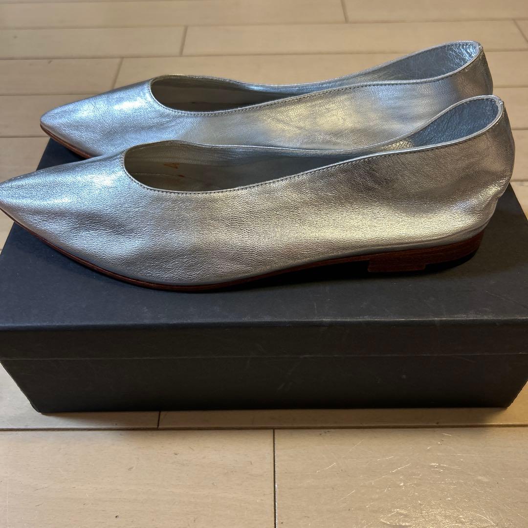 Martiniano シルバーフラットシューズ　未使用