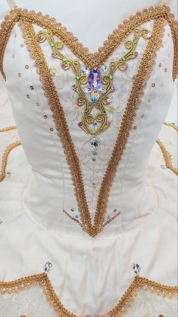 【オーロラ姫、ライモンダ、森の女王】 チャコットバレエ衣裳 美品・新品同様 ６号