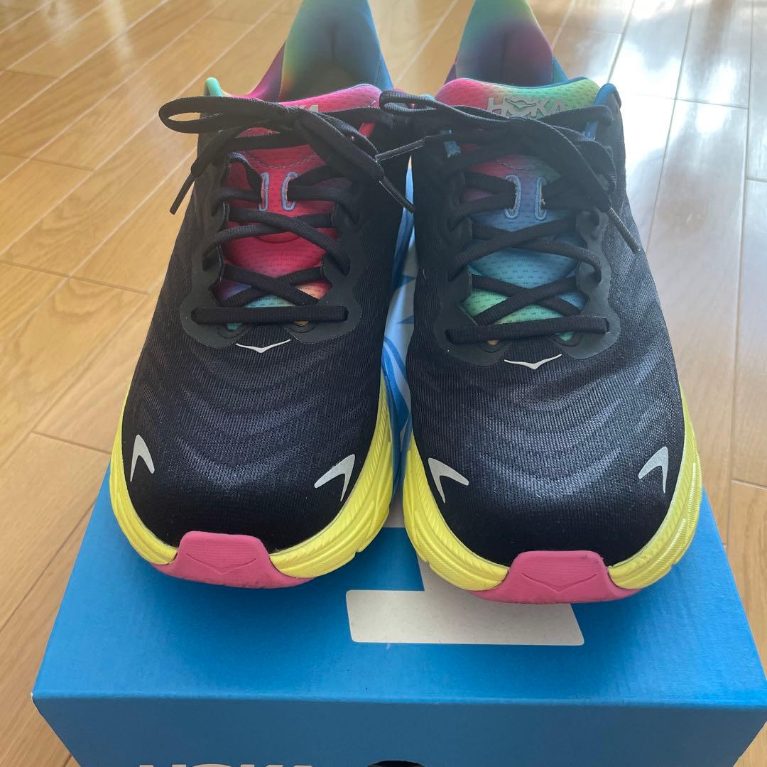 HOKA ONE ONE　ARAHI6　28cm