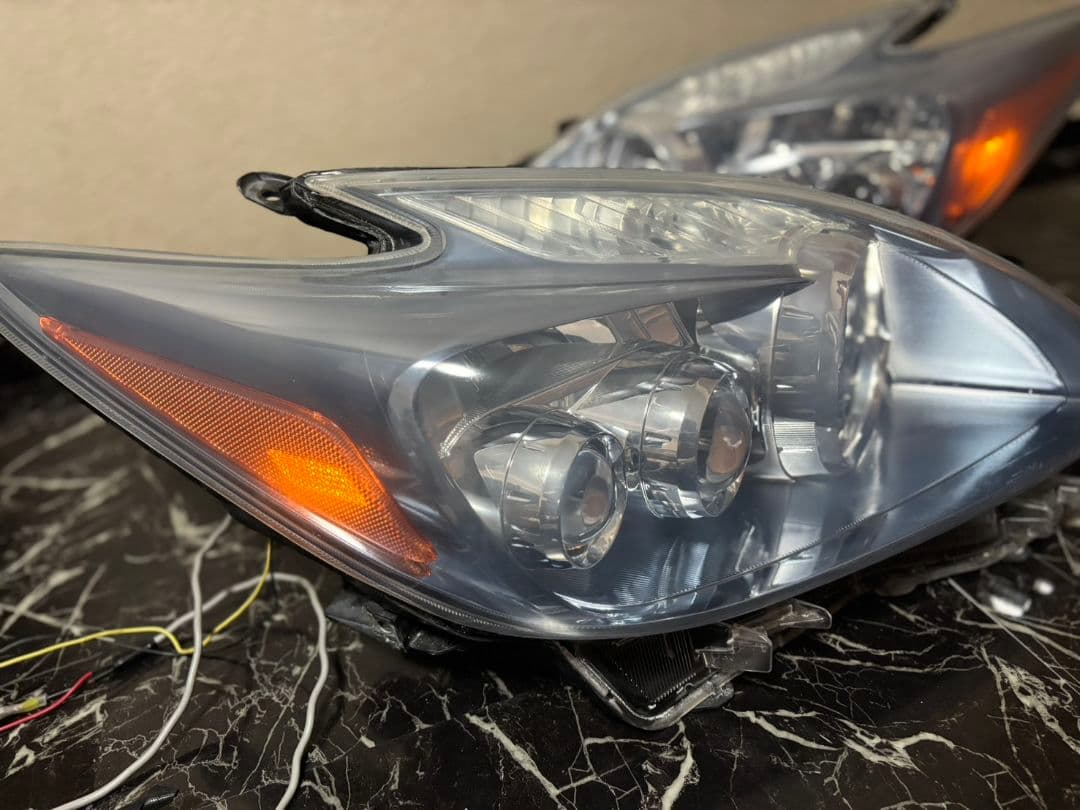 【即納】30プリウス　前期LEDエディション　US仕様　加工ヘッドライト