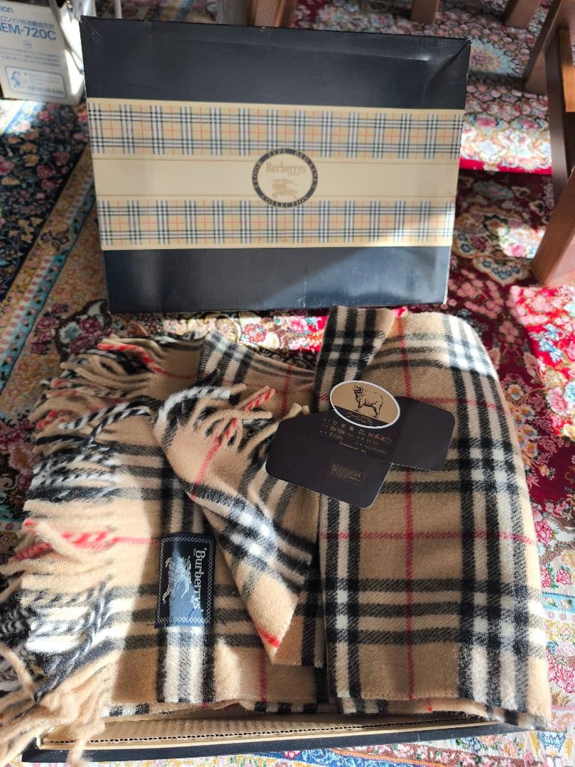 【未使用】BURBERRY バーバリー ひざ掛け ブランケット　ノバチェック