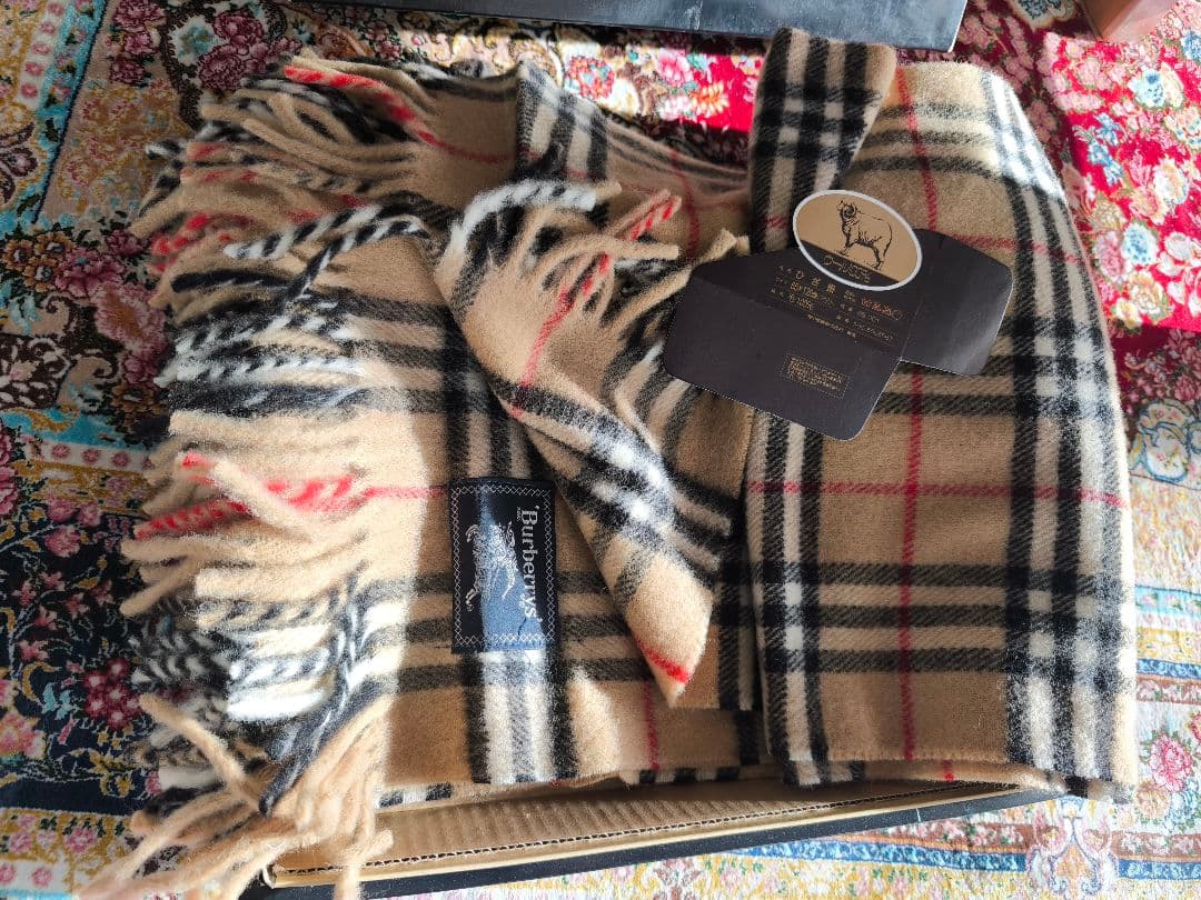 【未使用】BURBERRY バーバリー ひざ掛け ブランケット　ノバチェック