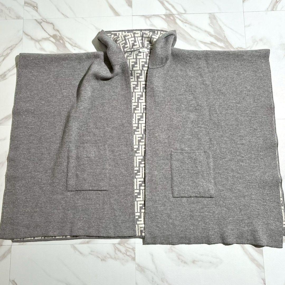 美品☆ FENDI フェンディ ズッカ柄 ポンチョ ケープ コート フード