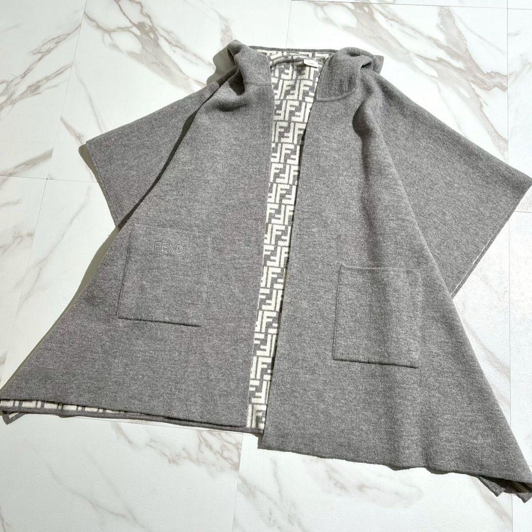 美品☆ FENDI フェンディ ズッカ柄 ポンチョ ケープ コート フード