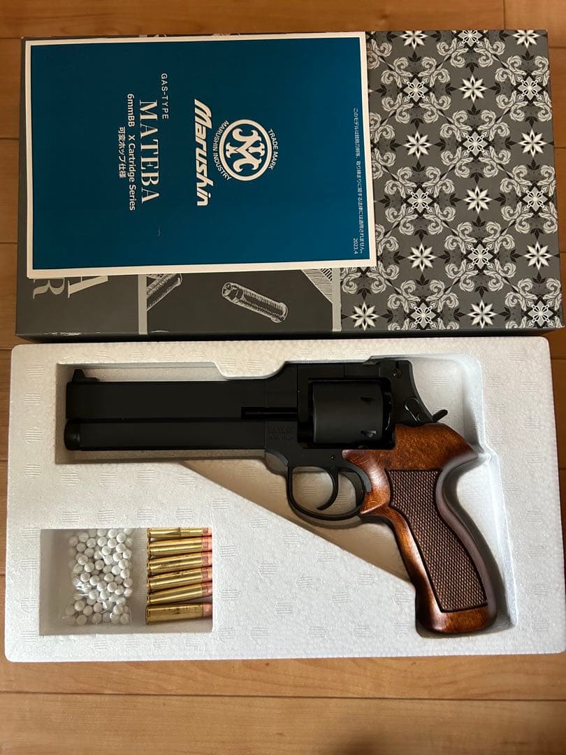 マルシン マテバ 6インチ　ブラックヘビーウエイト　木製グリップ仕様