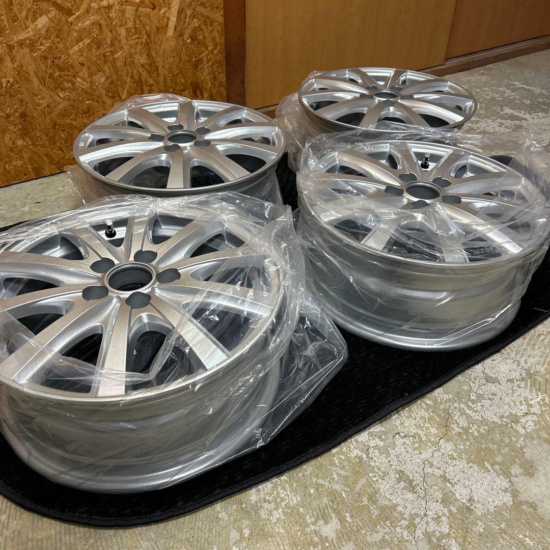 ◉新品未使用　送料込み　アルミホイール　15インチ 4枚セット！