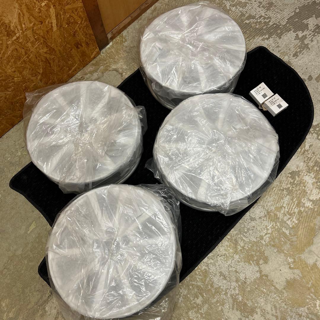 ◉新品未使用　送料込み　アルミホイール　15インチ 4枚セット！