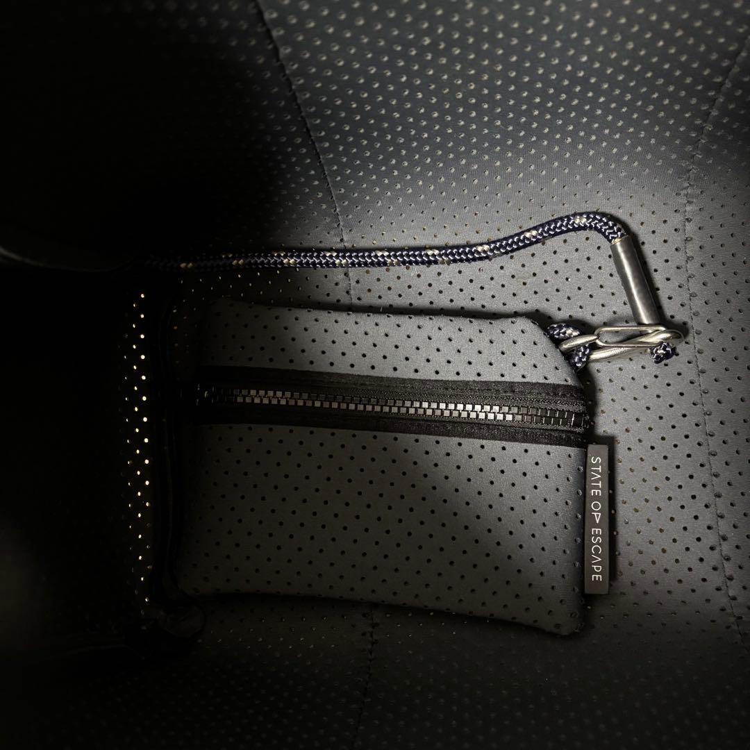 ステイトオブエスケープ トートバッグ グレー