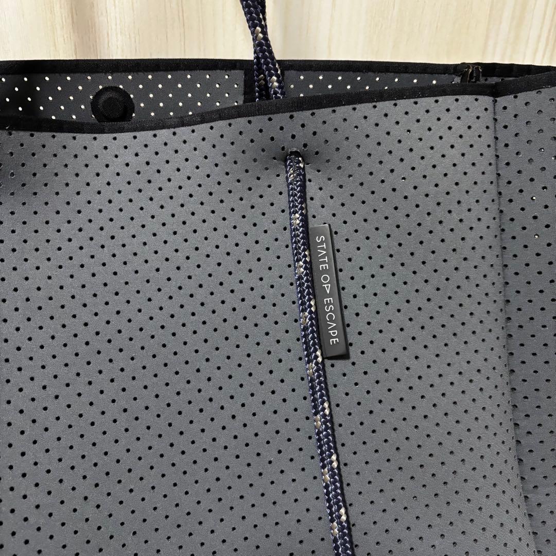 ステイトオブエスケープ トートバッグ グレー