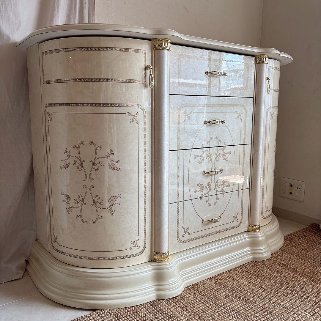 イタリア製　サルタレッリ　フローレンス　サイドボード　キャビネット　ヨーロピアン