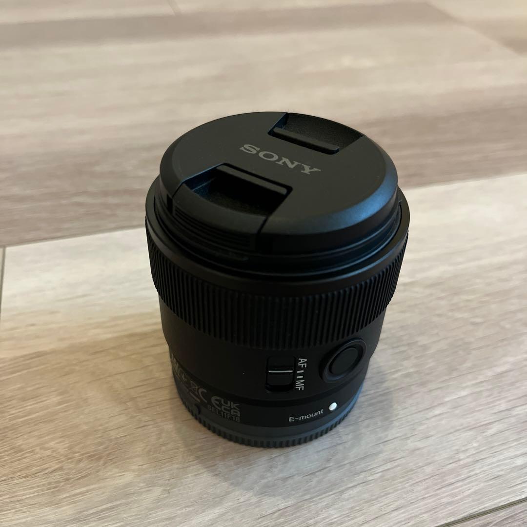 sony 単焦点レンズ SEL11F18 APSC