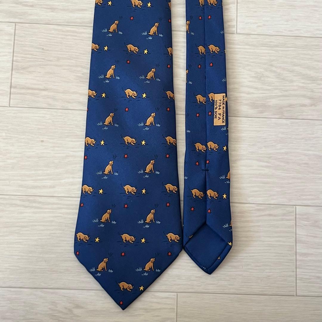 エルメス HERMES ネクタイ シルク100% ネイビー 犬 星 総柄 動物柄
