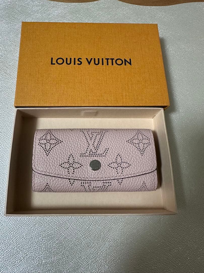 こりんごLOUIS VUITTON キーケース ミュルティクレ 4