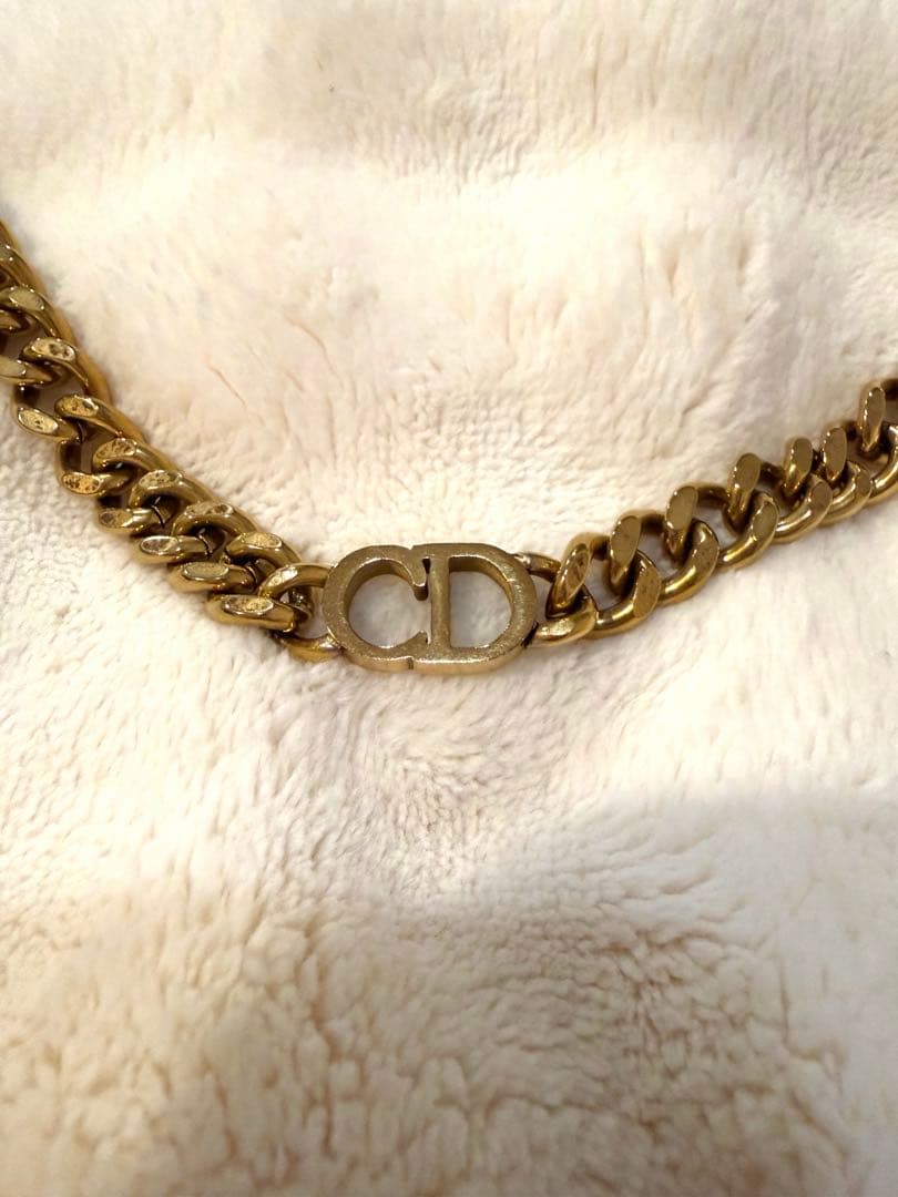 Dior ゴールドチェーンネックレス CDロゴ