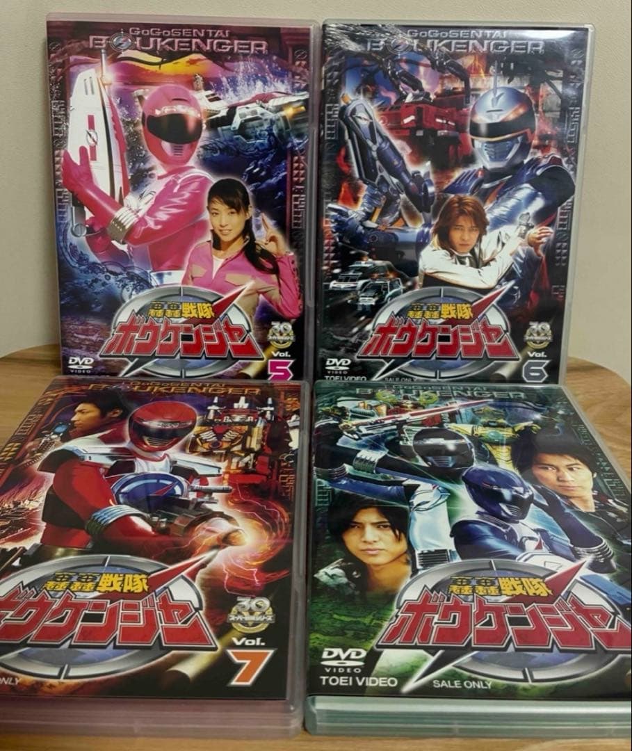 轟轟戦隊ボウケンジャー　VOL.1〜12 劇場版　セル版16本セット