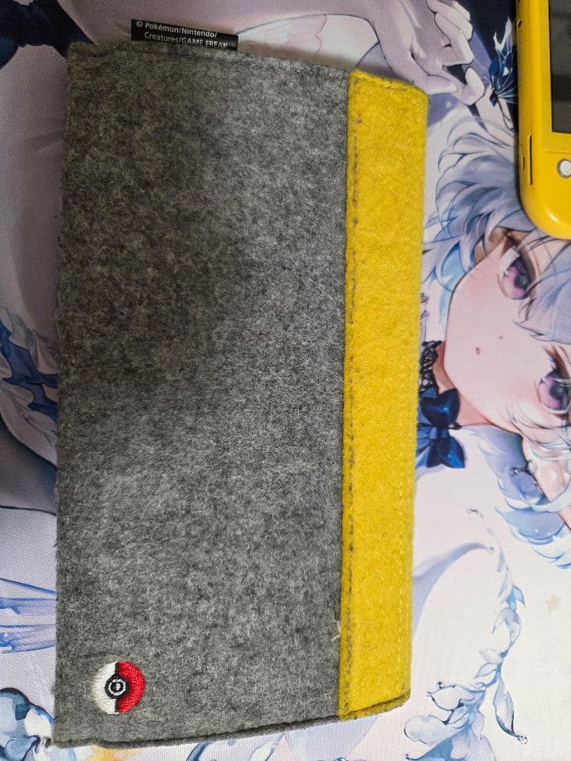 Nintendo Switchライト　イエロー