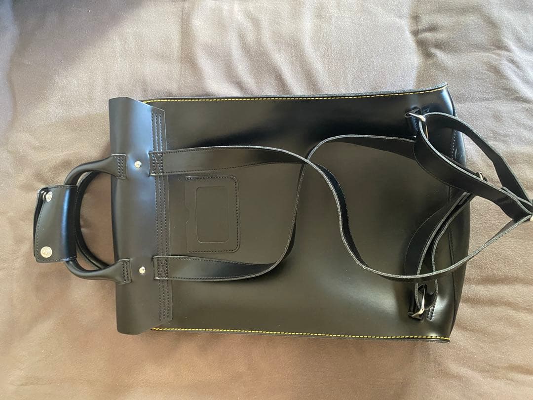 Dr. Martens バッグ