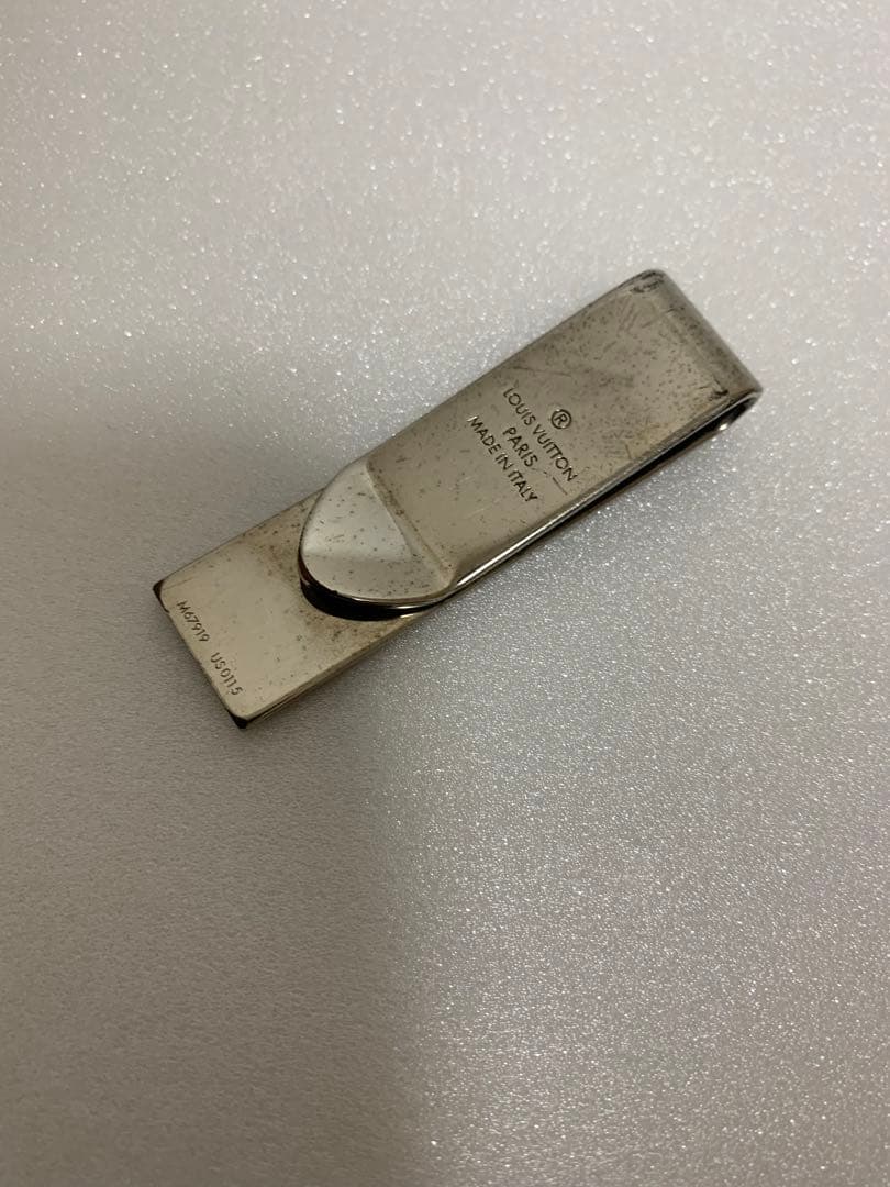 LOUIS VUITTON マネークリップ 早い者勝ち金額これ以上下げれません