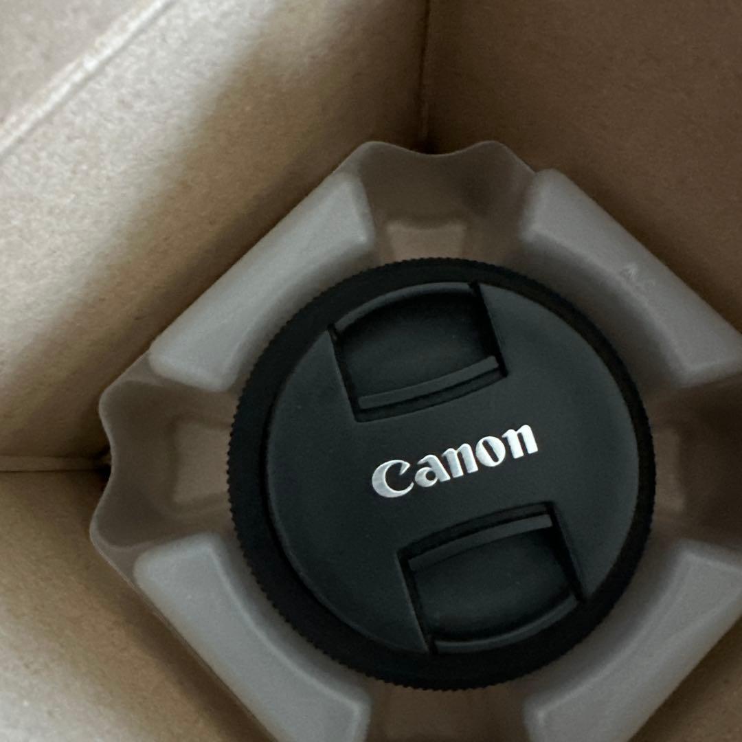 Canon EFS 24mm f/2.8 STM レンズ