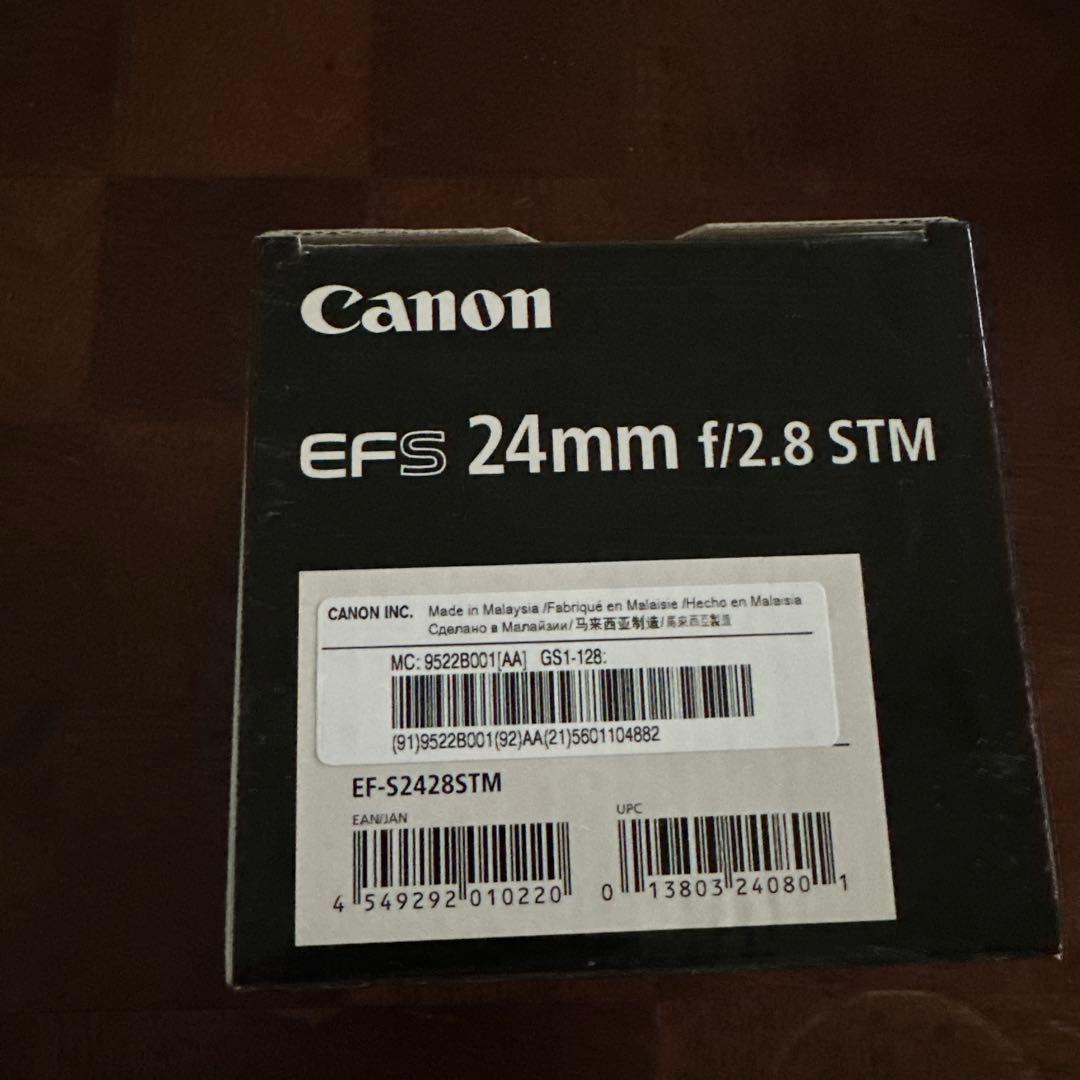 Canon EFS 24mm f/2.8 STM レンズ