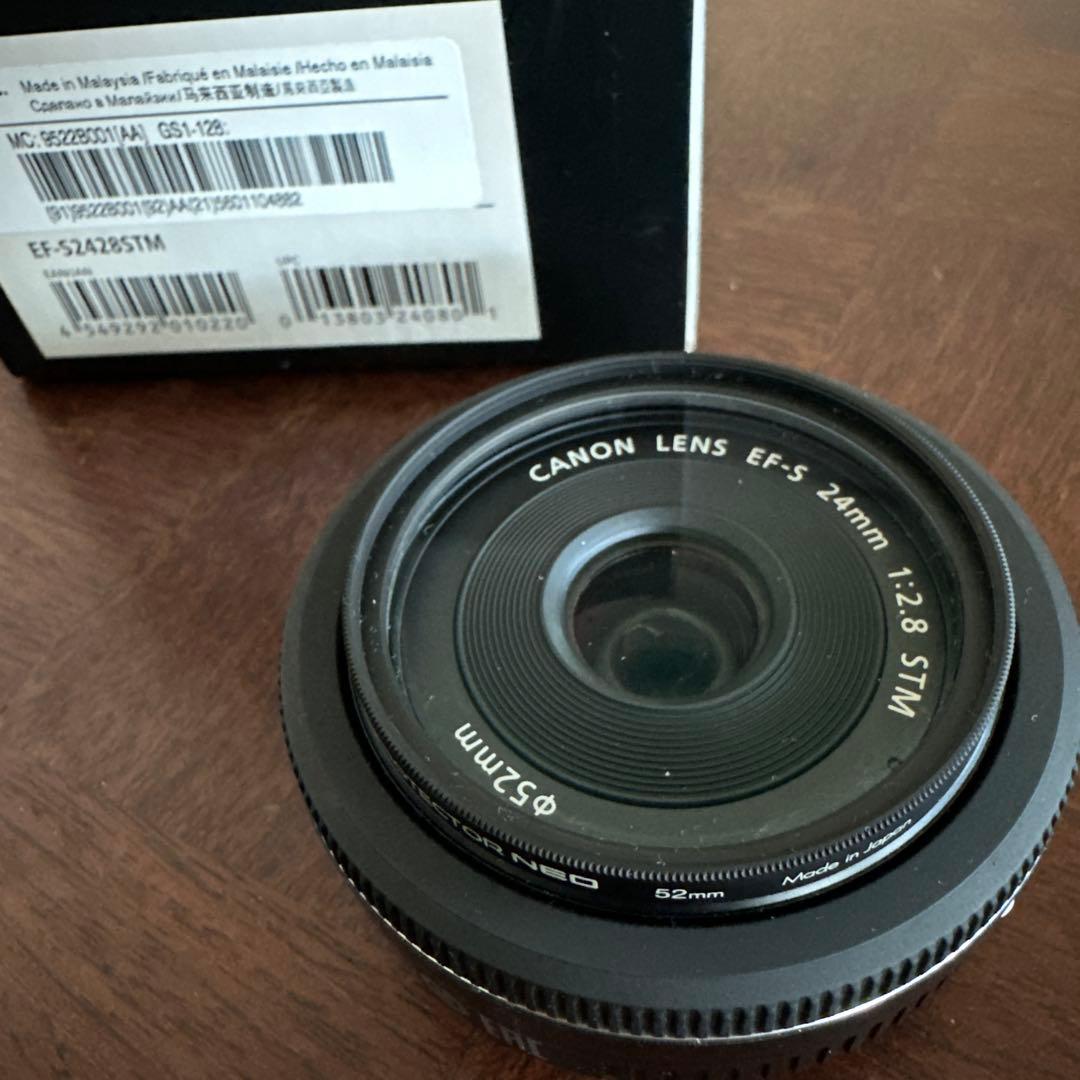 Canon EFS 24mm f/2.8 STM レンズ