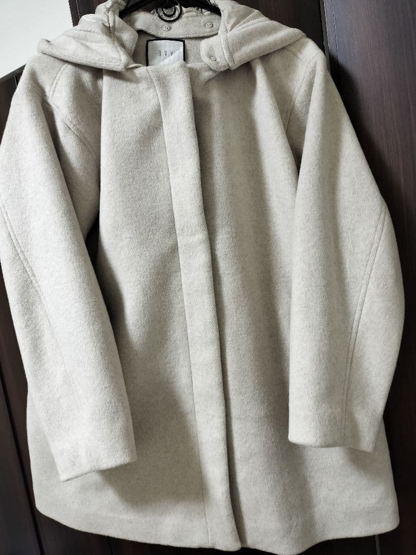 【未着用美品】avvフード付きベージュロングコート