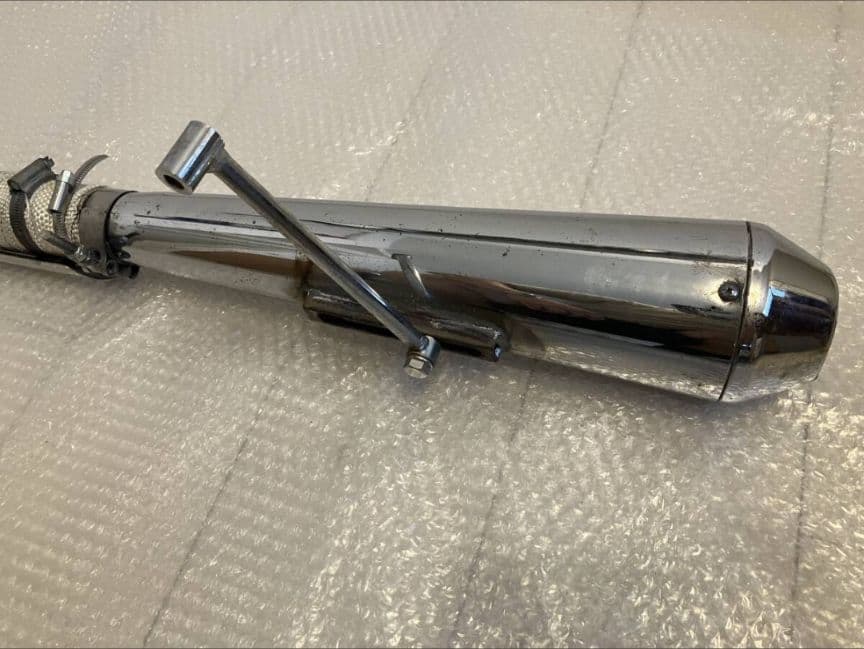 250tr左出しアップマフラー