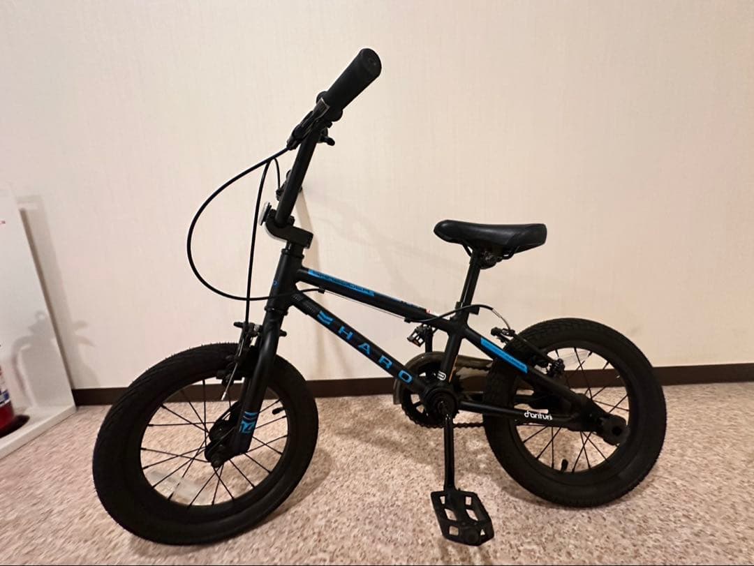 HARO BMX バイク ブラック・ブルー　14イン補助輪　　渋谷区引き取り限定