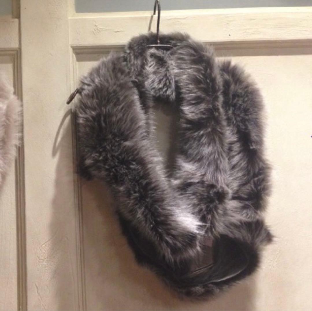 【MK】美品！カールドノヒュー ファーストール ティペット グレー