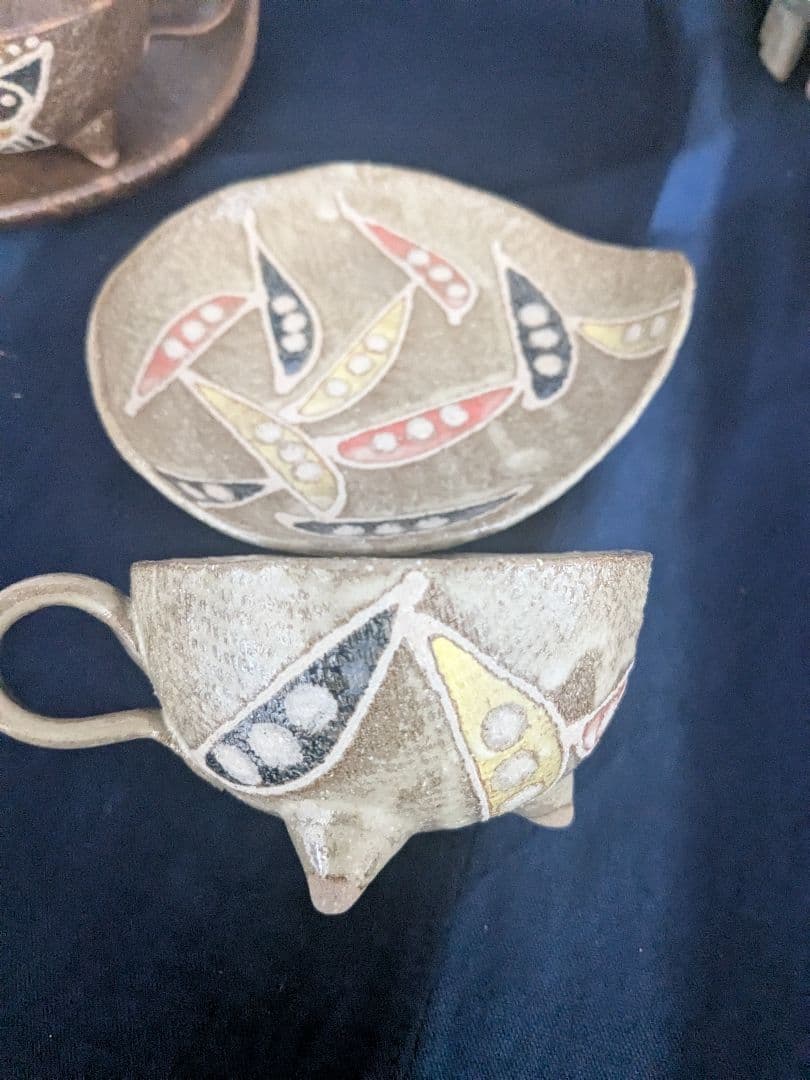 【北川稔一氏作】沖縄やちむん 陶器カップ＆ソーサーと皿セット