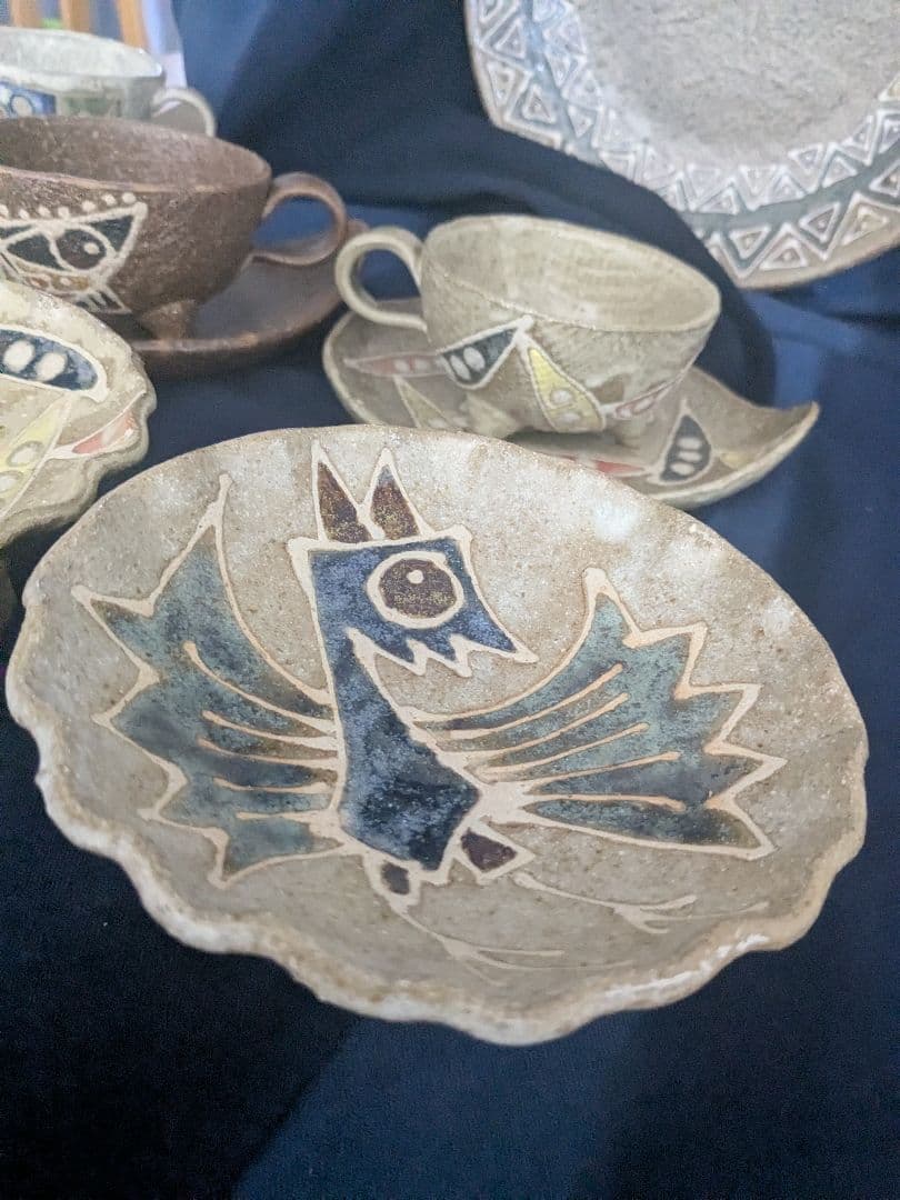 【北川稔一氏作】沖縄やちむん 陶器カップ＆ソーサーと皿セット