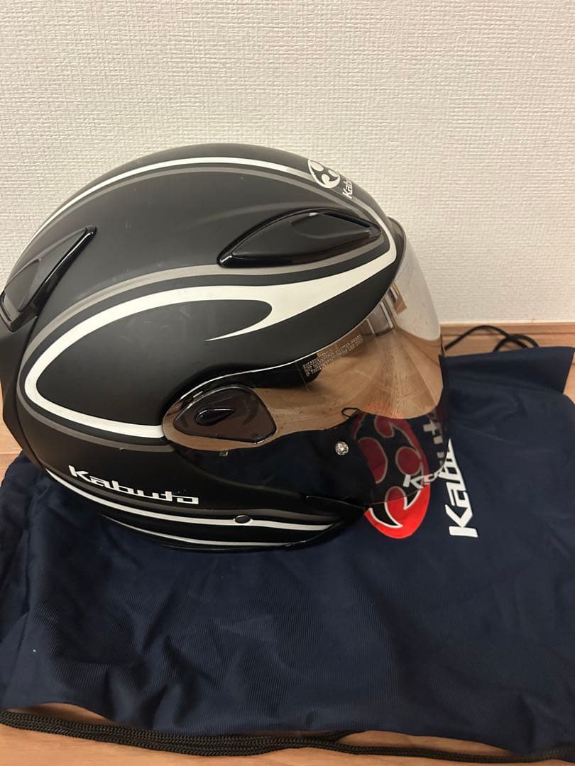 Kabuto ジェットヘルメット 黒/シルバー 収納袋付き