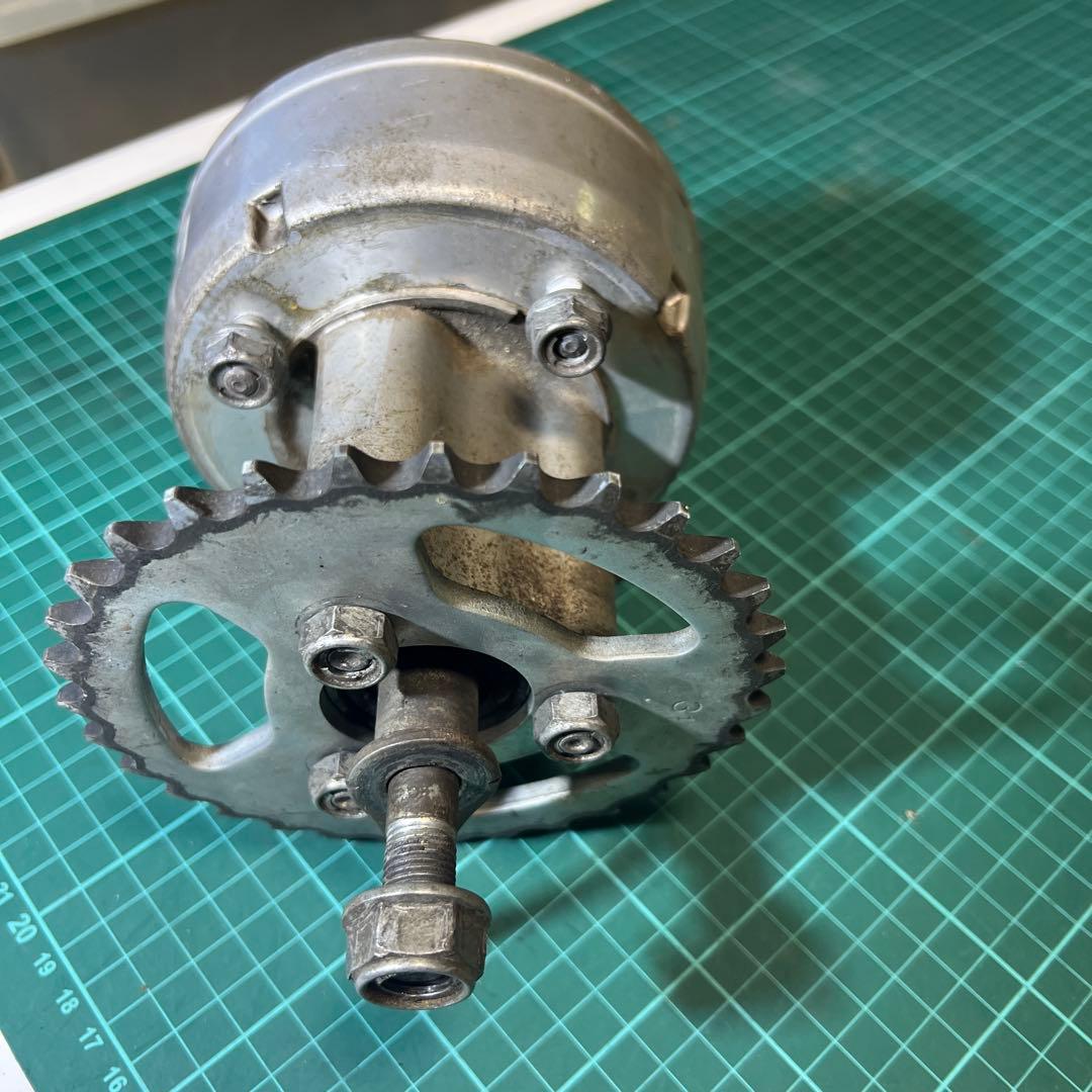 ホンダ　モンキー　Z50J リアホイールハブ　アクスルシャフト　セット