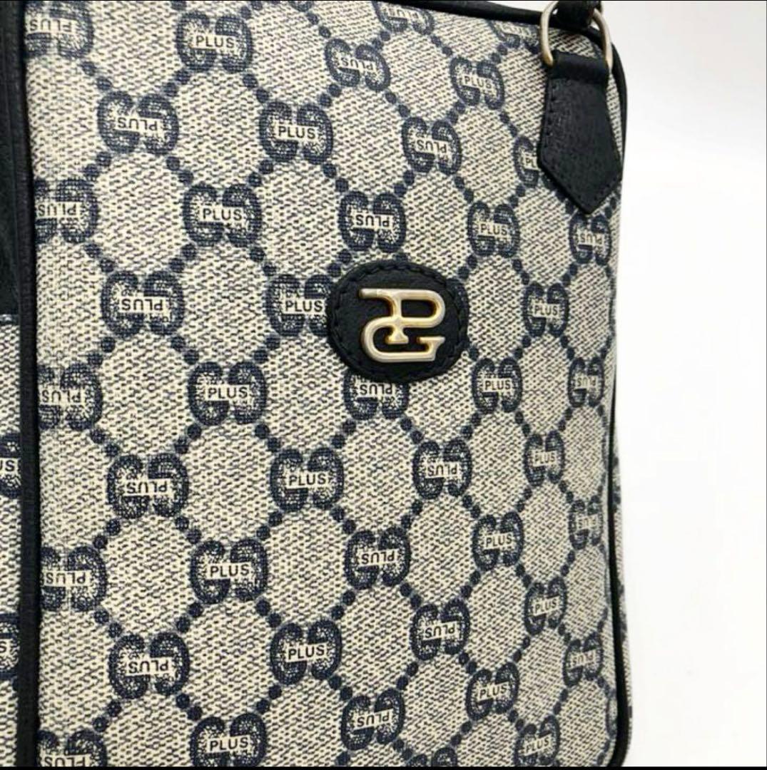 【OLD GUCCI】ミニショルダー 希少ネイビー GG Plus PVC