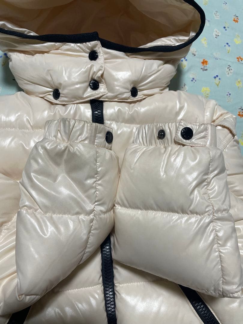 モンクレール ダウンジャケット　キッズ130cm