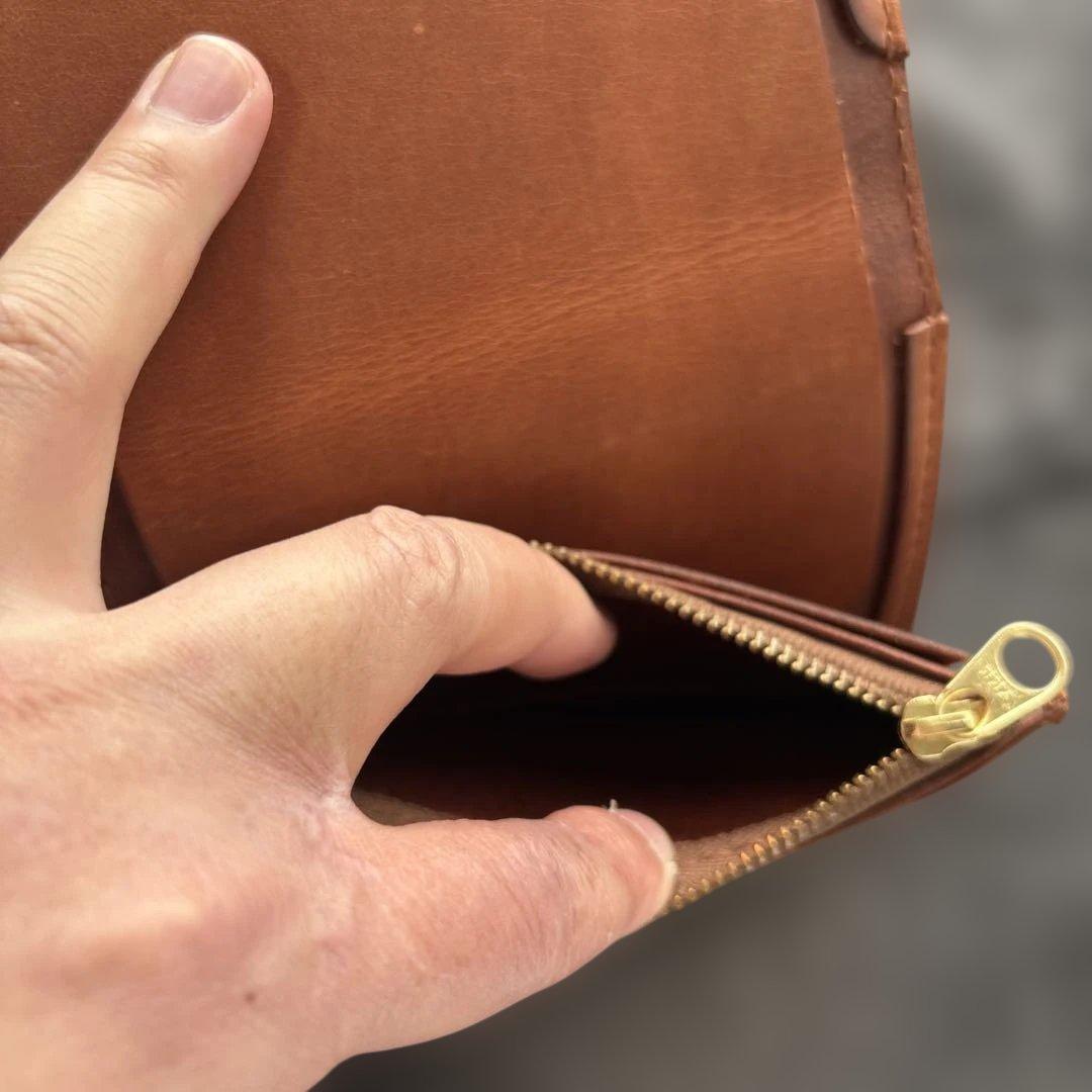 トラッカーウォレット　ショート　コンチョ