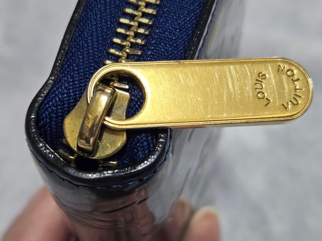 l*2様 Louis Vuitton ネイビー ブラック ラメ 長財布