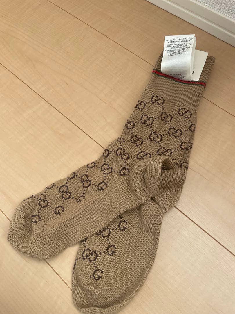 GUCCI ベージュ GGロゴ ソックス M 新品