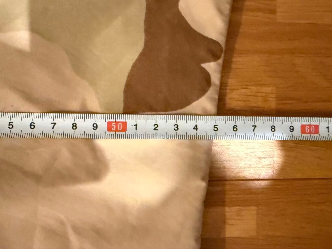 ゴアテックス　カモフラージュ リバーシブルジャケット 内ポケットに収納されます。