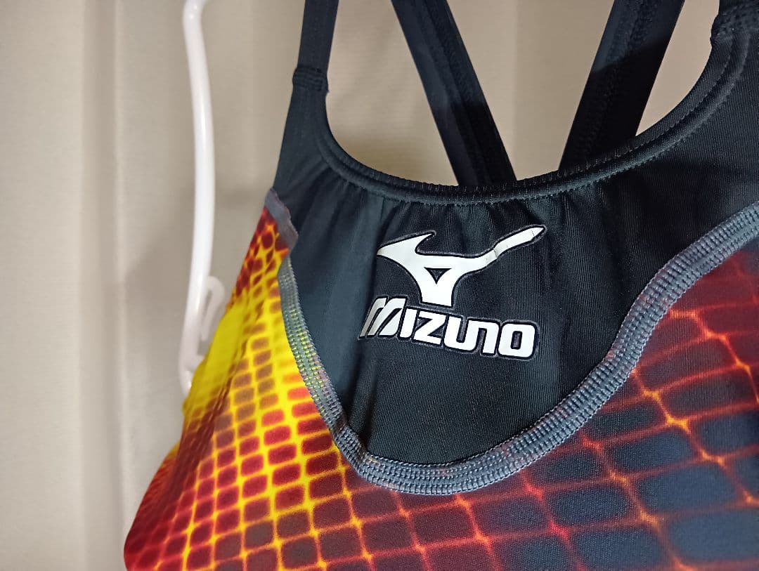 Mizuno ミズノ アクセルスーツ