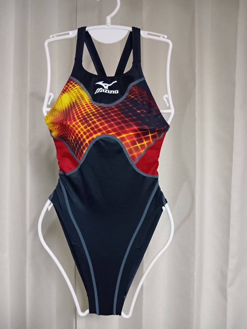 Mizuno ミズノ アクセルスーツ